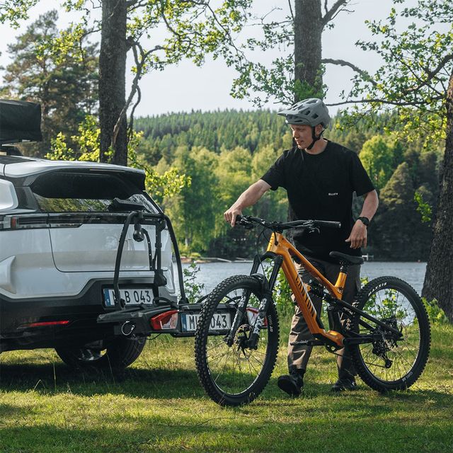 Thule VeloSpace 3 Polkupyörän kuljetusteline 2:lle pyörälle